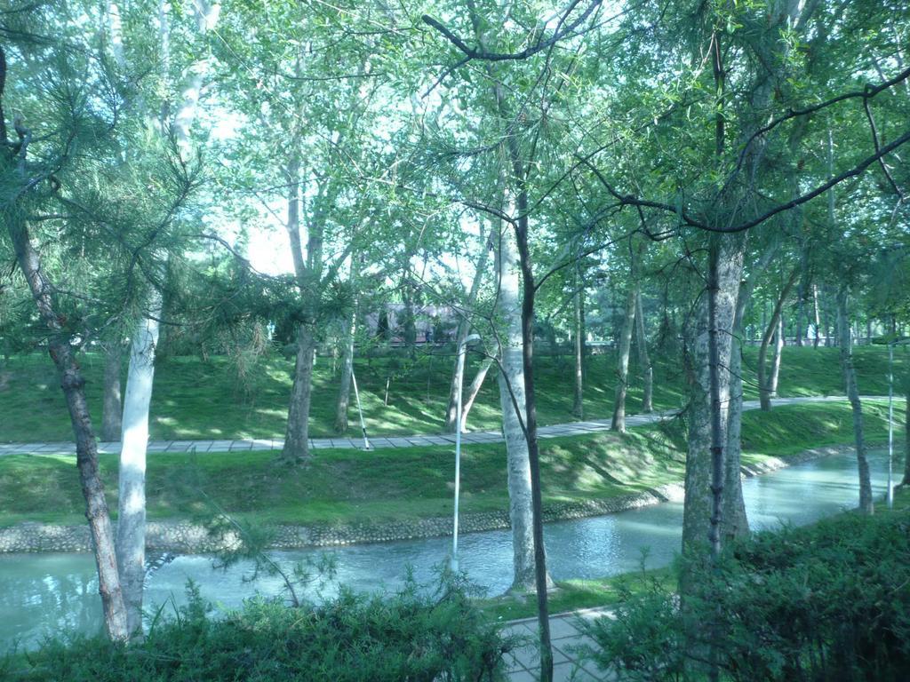Apartment Tsentr 5 Ташкент Екстериор снимка